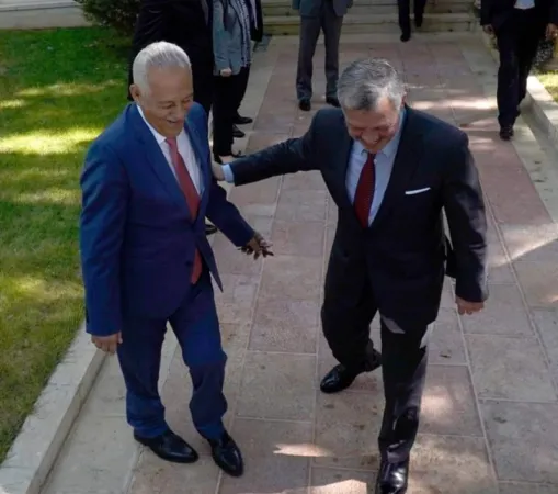 يوسف العيسوي .. استحقاق بالكثير من ماء الكلام العالي