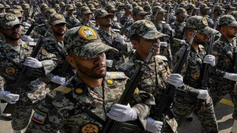 الحرس الثوري الإيراني يعلن مقتل 7 عسكريين رفيعي المستوى