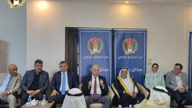  الميثاق الوطني  يلتقي شيوخ ووجهاء المخيمات ويُشيد بمواقف جلالة الملك في دفاعه عن القضية الفلسطينية 